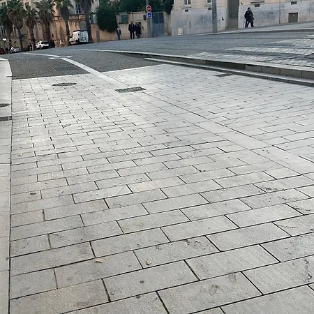Rollin فندق مونبيلييه
